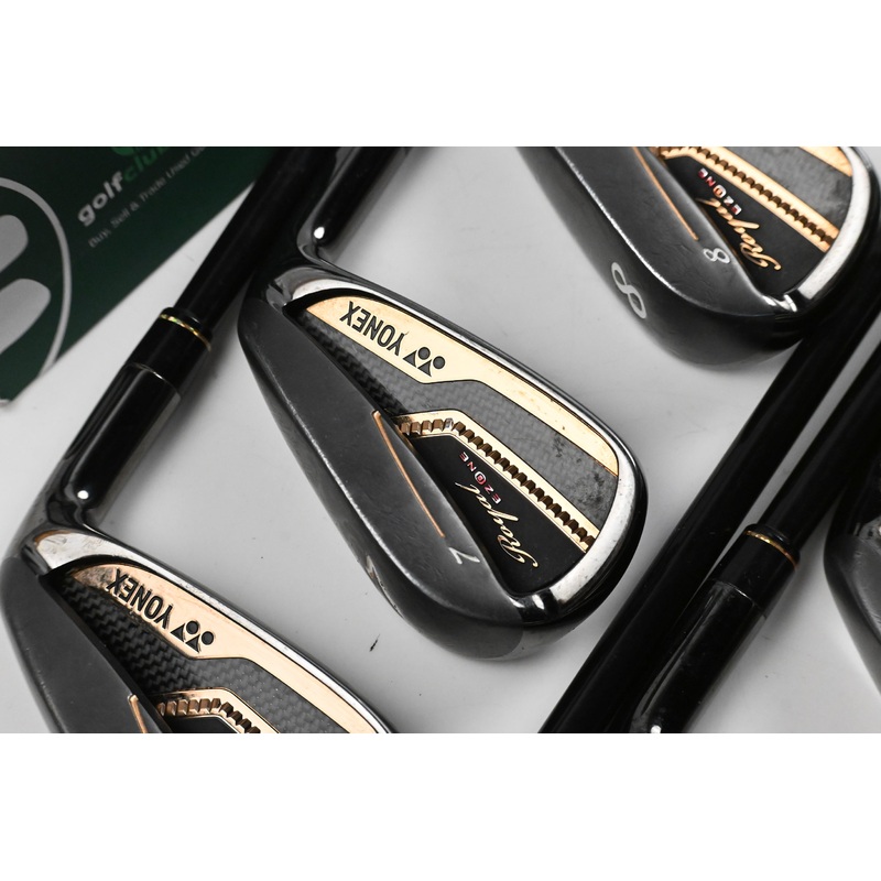 Yonex Royal Ezone Irons / 6-PW+AW+SW / Regular Flex Yonex Nanometric Shafts