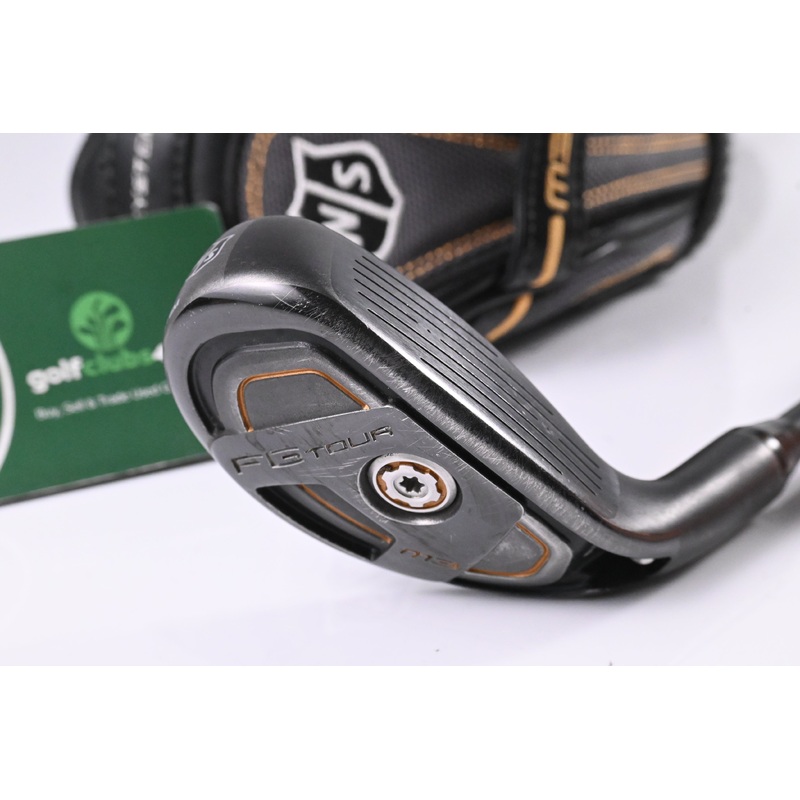 Wilson Staff FG Tour M3 #4 Hybrid / 21 Degree / Regular Flex Fujikura Speeder57